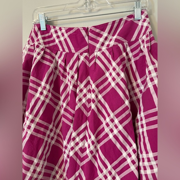 Vivid Pink Plaid Skirt with Pockets - Picture 4 of 4